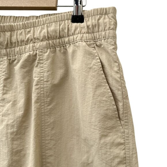 Old Navy‎ Wide Leg Quicky Dry Elastic Khaki Cargo Cut-Off Pants Cropped Zip XL - Picture 4 of 15